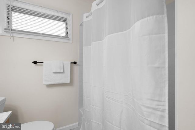 1049 OMAR DR, Crownsville, MD 21032