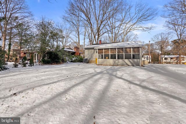 1049 OMAR DR, Crownsville, MD 21032