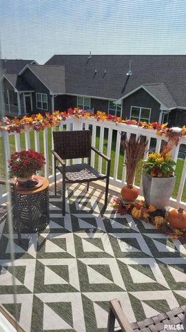 3043 SHANES Way, Bettendorf, IA 52722