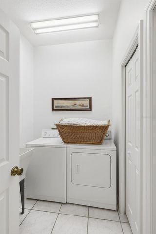 6197 LAKE WINONA ROAD, De Leon Springs, FL 32130