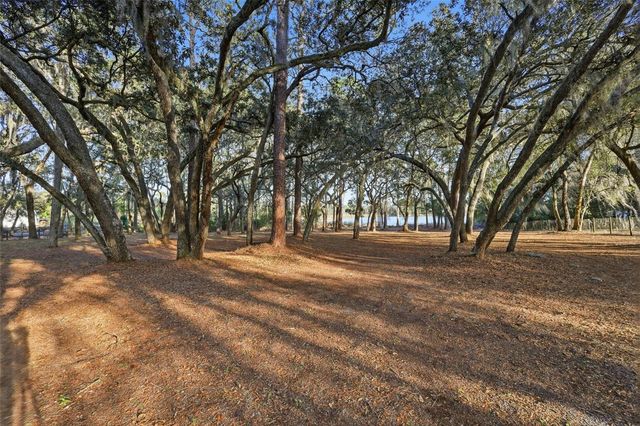 6197 LAKE WINONA ROAD, De Leon Springs, FL 32130