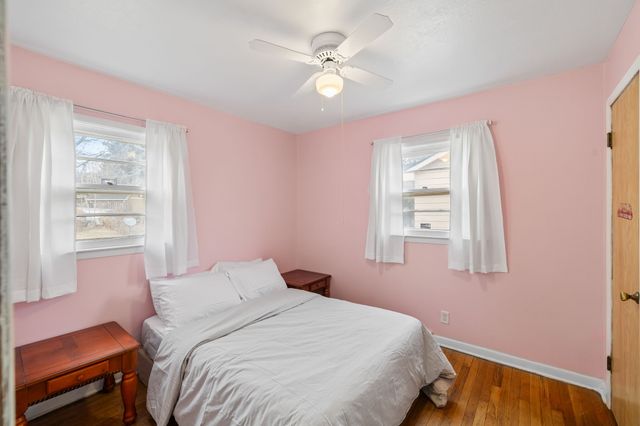 1813 Larnard Drive, Des Moines, IA 50317