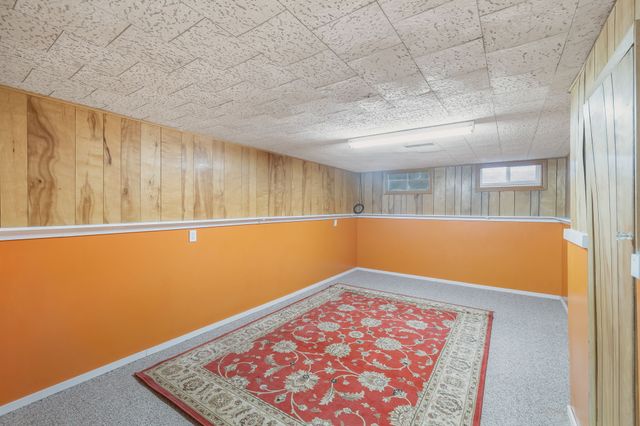 1813 Larnard Drive, Des Moines, IA 50317