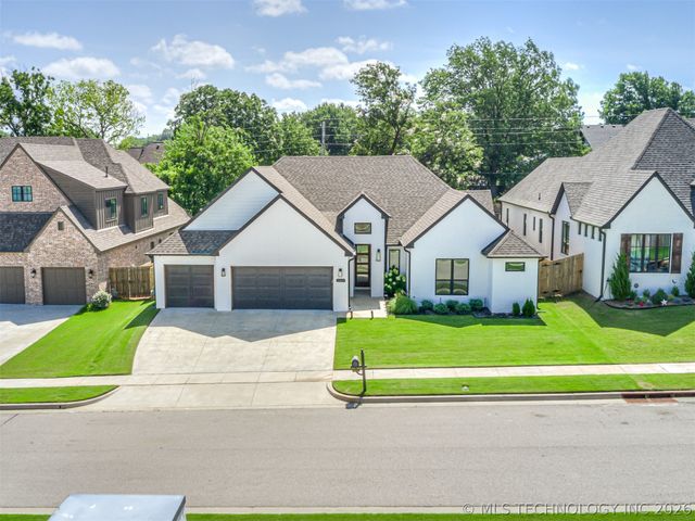 11409 S Nandina Place, Jenks, OK 74037