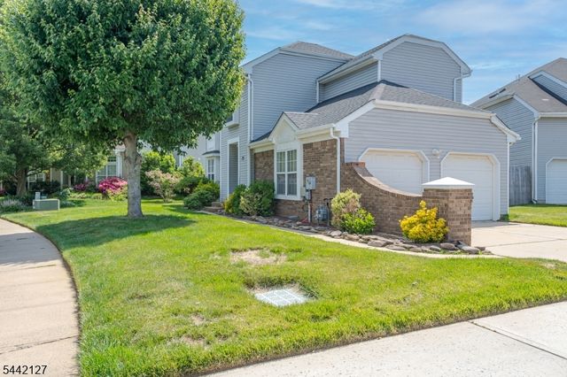73 Kentucky Way, Freehold Twp., NJ 07728