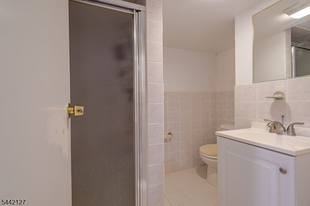 73 Kentucky Way, Freehold Twp., NJ 07728