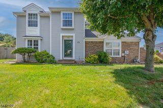 73 Kentucky Way, Freehold Twp., NJ 07728