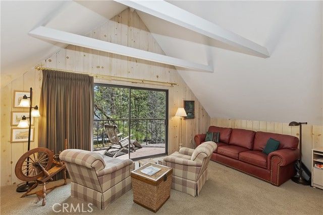 28018 Peninsula, Lake Arrowhead, CA 92352