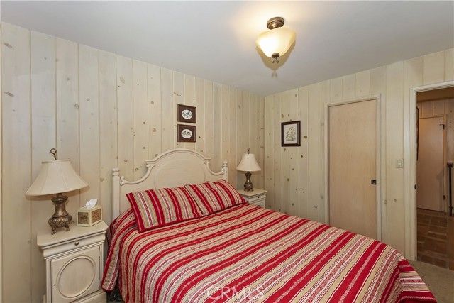 28018 Peninsula, Lake Arrowhead, CA 92352