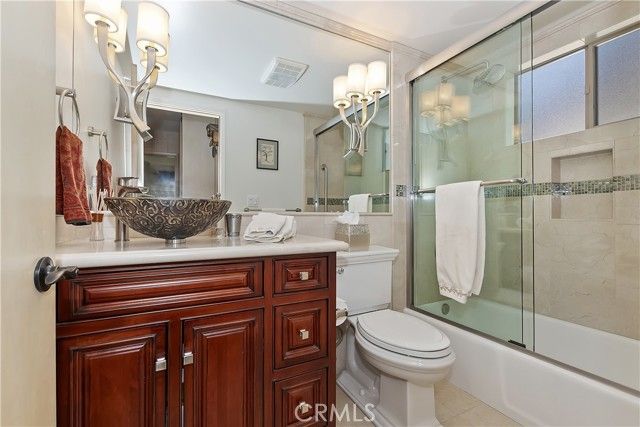 28018 Peninsula, Lake Arrowhead, CA 92352