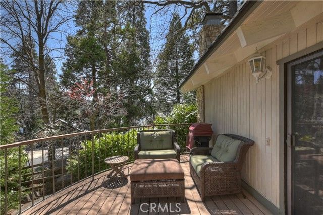 28018 Peninsula, Lake Arrowhead, CA 92352