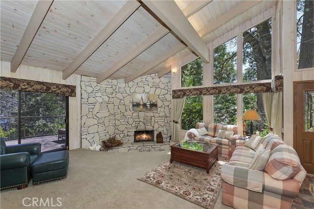 28018 Peninsula, Lake Arrowhead, CA 92352
