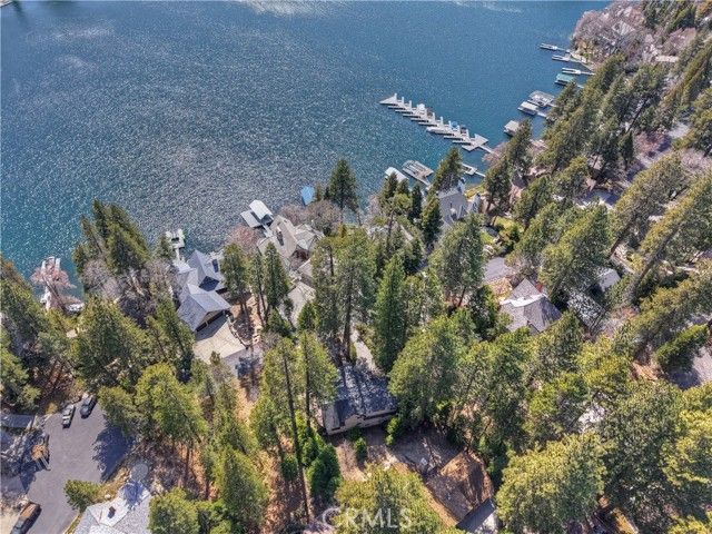 28018 Peninsula, Lake Arrowhead, CA 92352