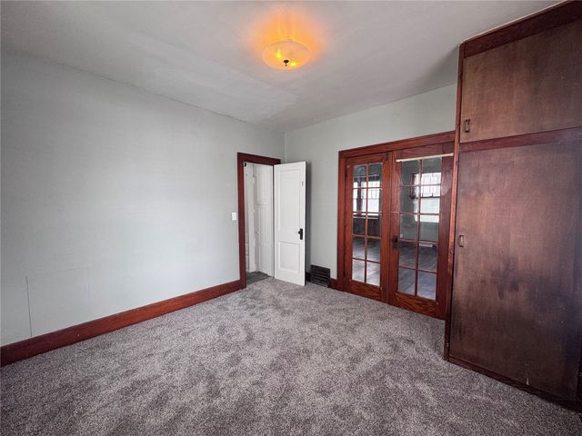 1722 B Avenue NW, Cedar Rapids, IA 52405