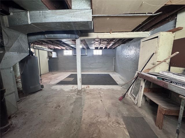 1722 B Avenue NW, Cedar Rapids, IA 52405