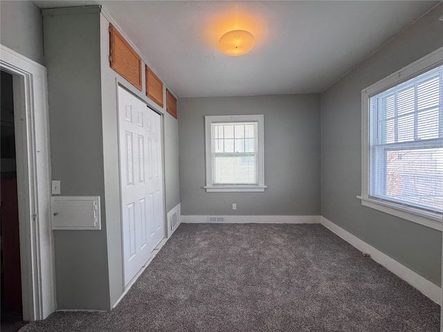 1722 B Avenue NW, Cedar Rapids, IA 52405