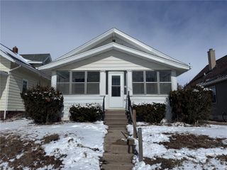 1722 B Avenue NW, Cedar Rapids, IA 52405