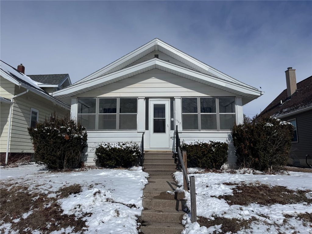 1722 B Avenue NW, Cedar Rapids, IA 52405