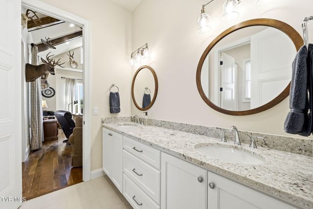 7242 Wolfe Ridge Court, Piney Flats, TN 37686