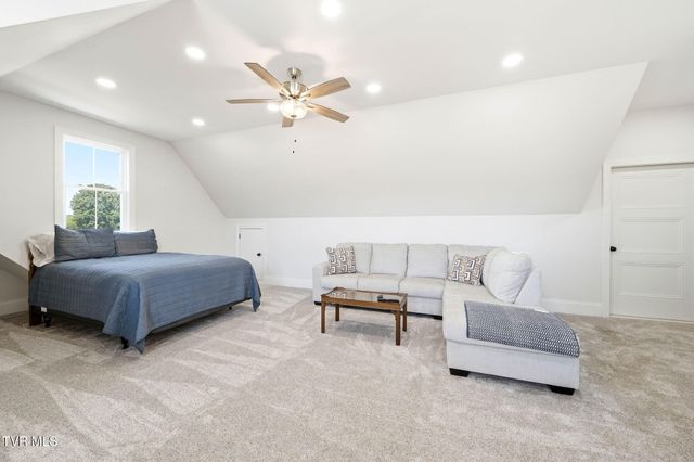 7242 Wolfe Ridge Court, Piney Flats, TN 37686