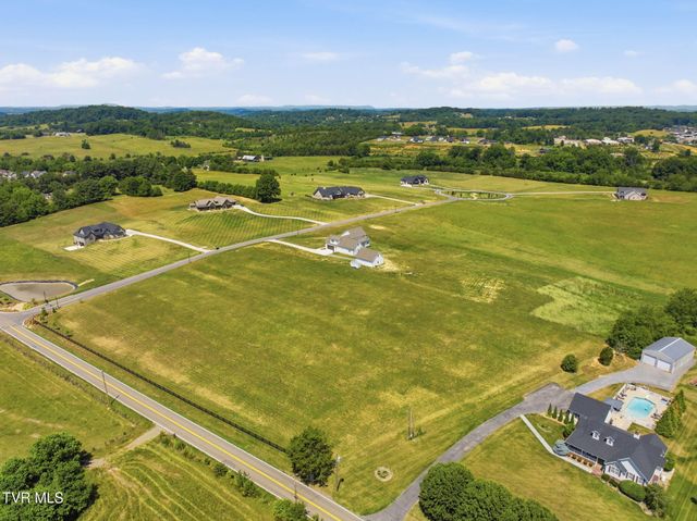 7242 Wolfe Ridge Court, Piney Flats, TN 37686