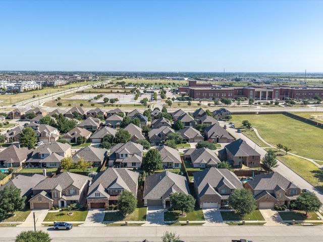 1408 Mesa Crest Drive, Fort Worth, TX 76052