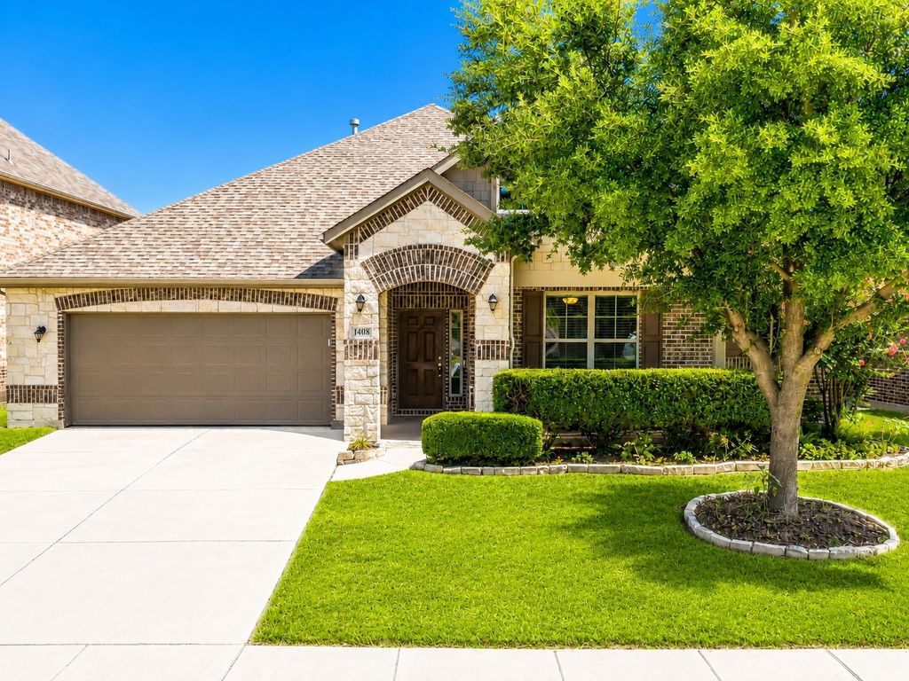 1408 Mesa Crest Drive, Fort Worth, TX 76052