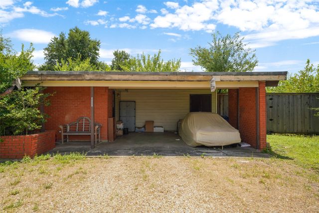 3658 Walnut Hill Lane, Dallas, TX 75229