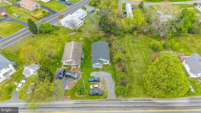 89 STATE CIR, Martinsburg, WV 25401