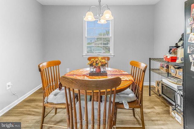 89 STATE CIR, Martinsburg, WV 25401