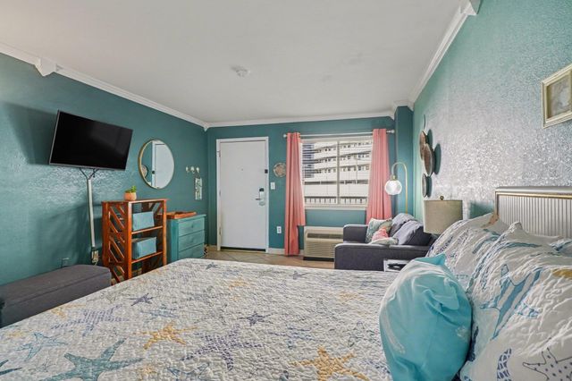 200 76th Ave N Unit 705, Myrtle Beach, SC 29572