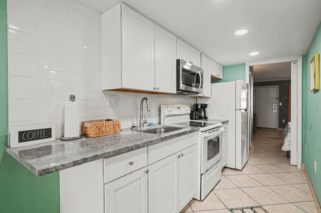 200 76th Ave N Unit 705, Myrtle Beach, SC 29572