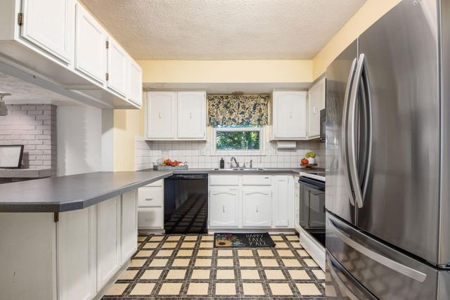 5577 Everest Way, Columbus, OH 43231