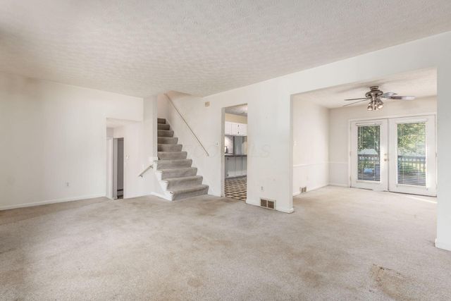 5577 Everest Way, Columbus, OH 43231