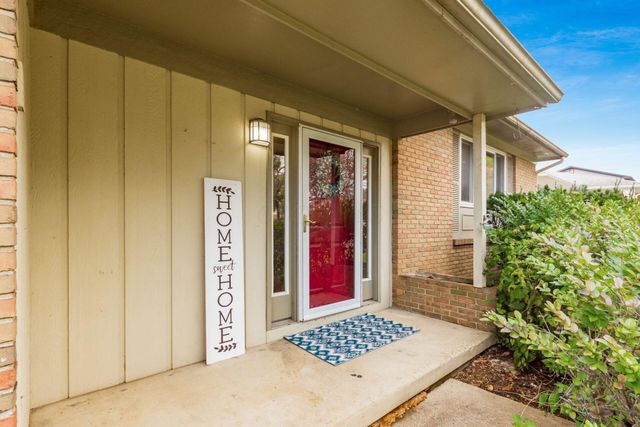 5577 Everest Way, Columbus, OH 43231