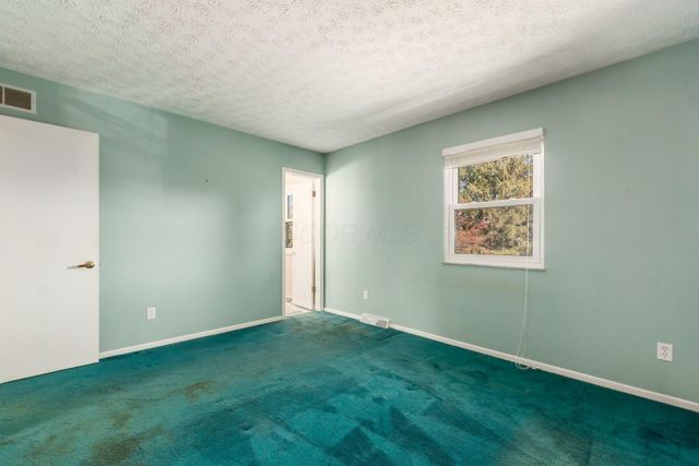 5577 Everest Way, Columbus, OH 43231