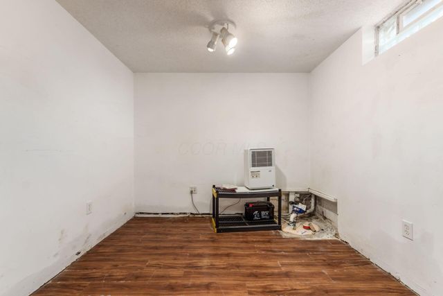 5577 Everest Way, Columbus, OH 43231