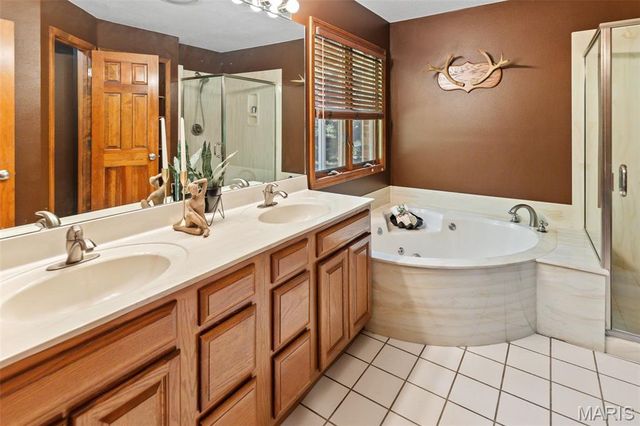 4775 S Hazel Road, Edwardsville, IL 62025