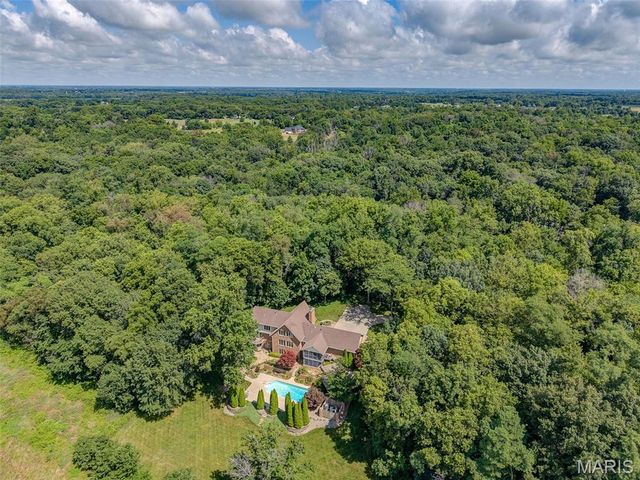 4775 S Hazel Road, Edwardsville, IL 62025
