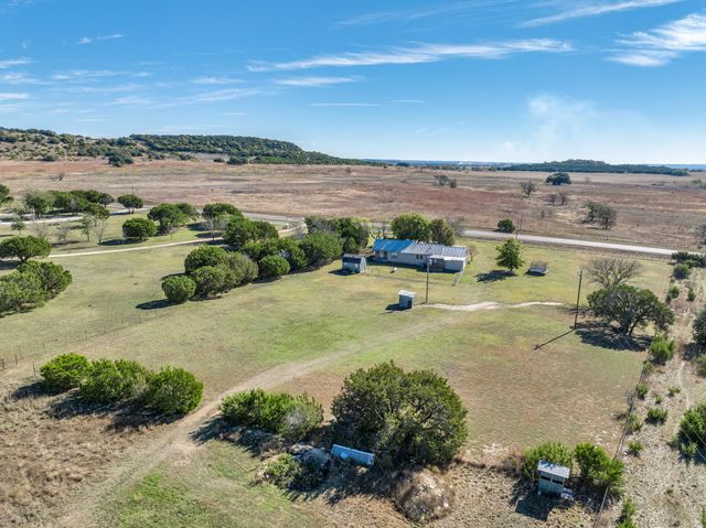 7938 Fm 927, Walnut Springs, TX 76690