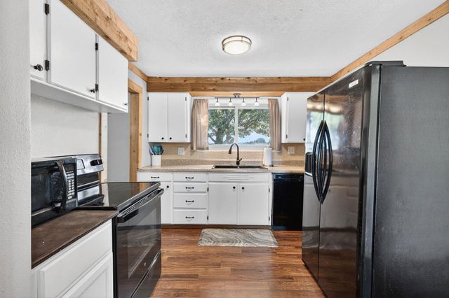 7938 Fm 927, Walnut Springs, TX 76690