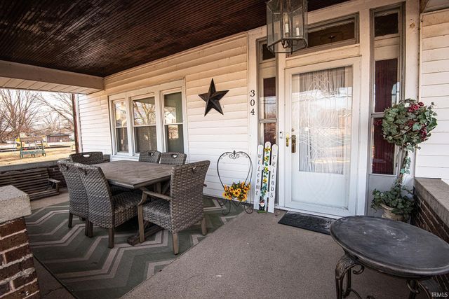 304 S 9th Street, Vincennes, IN 47591