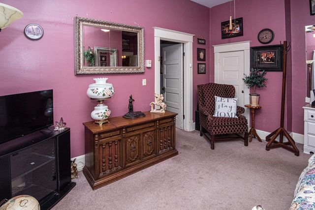 304 S 9th Street, Vincennes, IN 47591