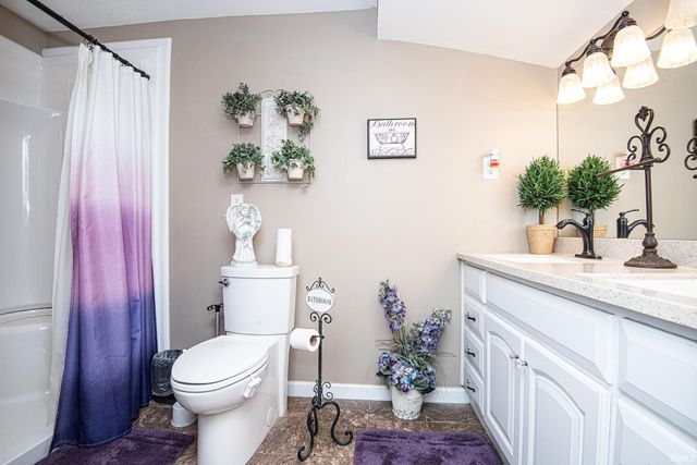 304 S 9th Street, Vincennes, IN 47591