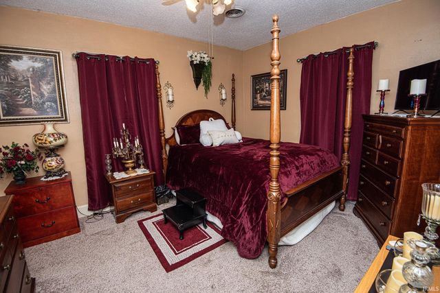 304 S 9th Street, Vincennes, IN 47591