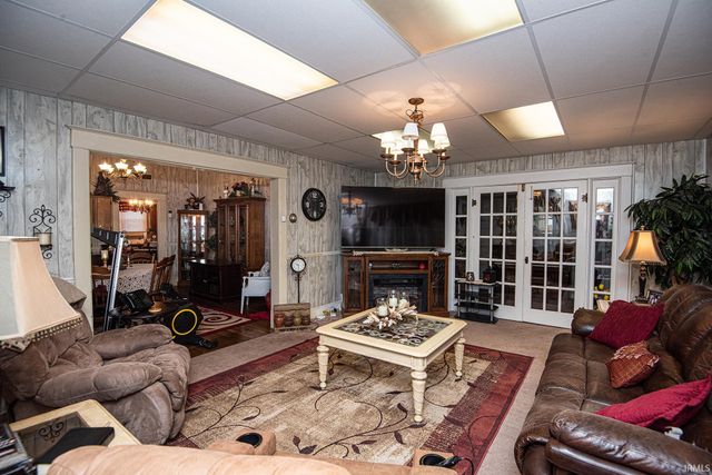 304 S 9th Street, Vincennes, IN 47591