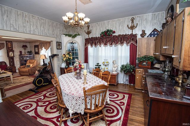 304 S 9th Street, Vincennes, IN 47591