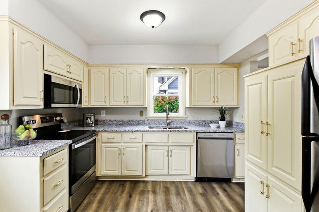 6240 Sheridan Avenue S, Richfield, MN 55423