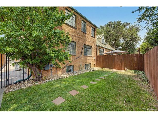 1405 Dexter St, Denver, CO 80220
