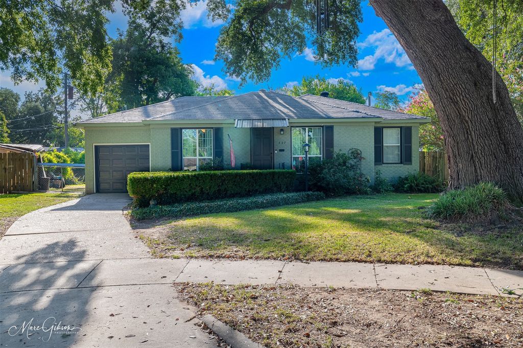 327 Mccormick Street, Shreveport, LA 71104